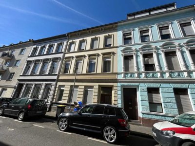 Kapitalanlage: Mehrfamilienhaus mit 6 Wohneinheiten - Krefeld Innstadt
