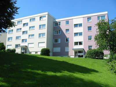 3 Zimmer- Erdgeschosswohnung mit Balkon: Einzugsbereit !