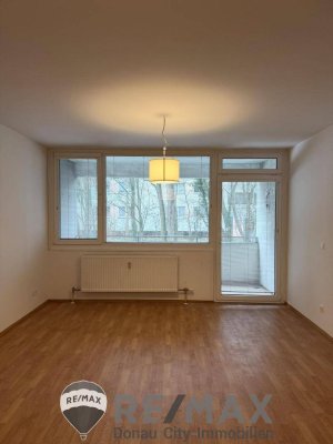 "Großzügige 3-Zimmer-Wohnung mit Loggia"