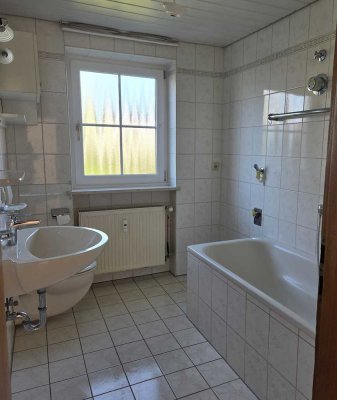 4 Zimmerwohnung mit großem Garten