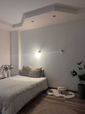 ZWISCHENMIETE Stilvolle 4-Zimmer-Wohnung mit gehobener Innenausstattung mit Einbauküche in Münster