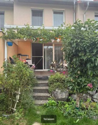 Gepflegtes Reihenmittelhaus zum Verkauf in VS-Marbach