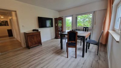 Hochwertig renovierte Wohnung am Feldrand