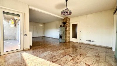 Wohnung in Bretten mit Balkon, Einbauküche und Garage