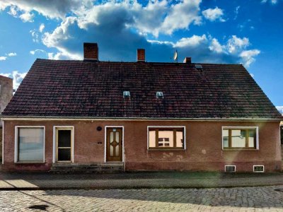 Charmantes Einfamilienhaus mit hohem Ausbaupotenzial und KfW-Förderung in Görzke