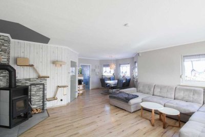 Traumhafte DHH mit viel Platz und Garten in ruhiger, familienfreundlicher Lage