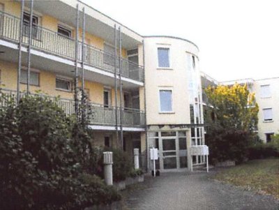 Von Privat: Wunderschöne und ruhige 2-Zimmer Wohnung im 1. OG mit Balkon in Würzburg-Frauenland