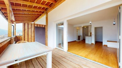 Gemütliche Niedrigenergie-Wohnung mit Balkon in sonniger Aussichtslage!