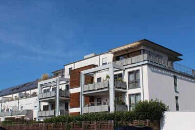 Großzügige 4 Zimmer Wohnung mit Gartenanteil in urbaner Lage!