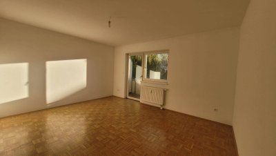 Kleine Wohnung in MAGNA-Nähe