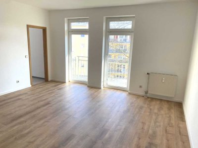 Helle 2-Raumwohnung im Südcarré mit Tiefgaragen-Stellplatz*