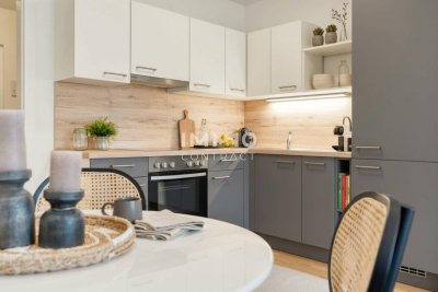 Provisionsfreier Erstbezug: Helle, moderne 3-Zimmer-Dachgeschoßwohnung mit großer Loggia