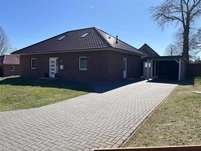 Schicker seniorengerechter neuwertiger Bungalow m. Carport, in zentraler Lage von Kirchdorf