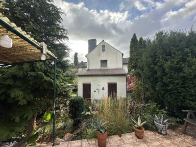 Einfamilienhaus mit Potenzial in Bonn-Duisdorf – ideal für Handwerker!