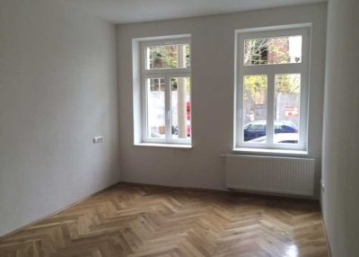 Helle 2-Zimmer Wohnung mit Balkon und hochwertiger Ausstattung