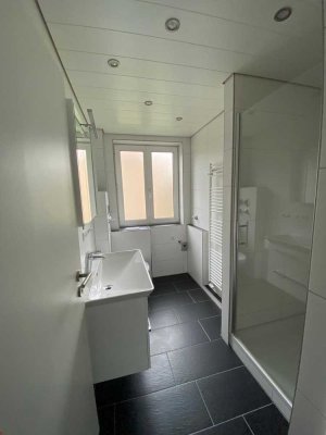 Gemütliche 2-Zimmer Wohnung mit Balkon, Einbauküche und Parkplatz in Lindau-Reutin