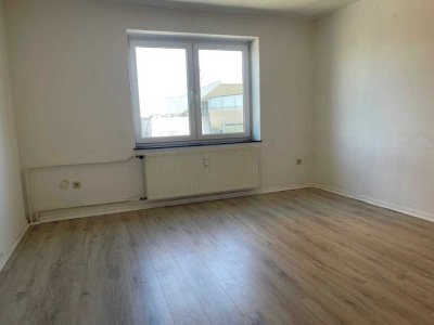 1 ZW im Ziegelteich 35 in Kiel zu vermieten! OTTO STÖBEN GmbH