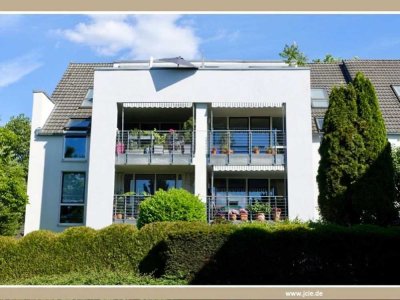 Stilvolle 3-Zimmer-Wohnung mit Tiefgaragenstellplatz in Düsseldorf-Lichtenbroich