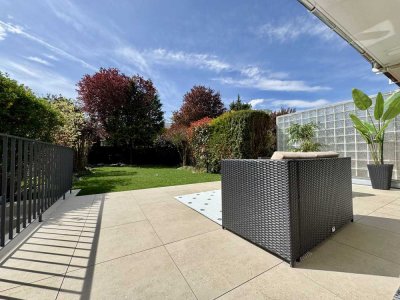 ***Stilvoll modernisiertes Einfamilienhaus mit großzügigem Raumangebot und zwei Garagen***