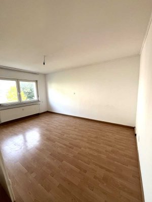 Zentrale helle 2-Zimmer-Wohnung in Bruchsal mit großer Wohnküche