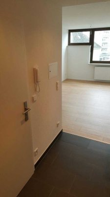 *NEU* MODERNES WOHNEN MITTEN IN DER INNENSTADT NUR WENIGE FUßMINUTEN ZUM ZENTRUM  DOM UND RHEINUFER!