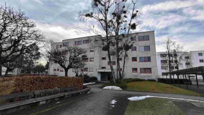 Erstbezug nach Modernisierung -
helle 2-Zimmer-Wohnung mit Loggia in der Nähe des Haderner Sterns