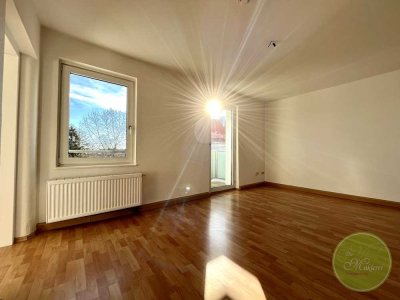 ** Alle guten Dinge sind 3 ** 3 Balkone ** 3 Zimmer ** ca. 71 qm ** zentrale & grüne Lage ** Nbg **