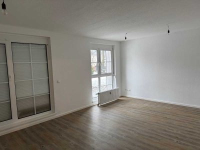 Schön geschnittene 4-Zimmer-Wohnung mit Balkon!