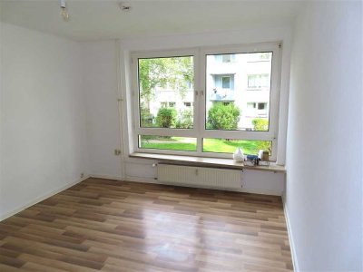 Renovierte 2 ZKB mit EBK - Direkt an der Uni und Nähe Klinikum