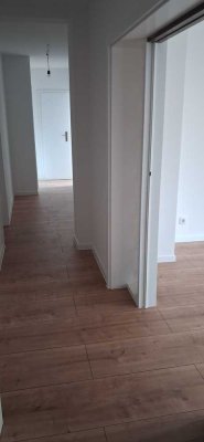 Helle 3-Zimmer Wohnung in Frankfurt-Bonames