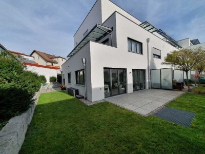 4,5-Zi.-Garten-Maisonette-Wohnung: ruhig im Zentrum von Penzberg mit Süd-West-Garten