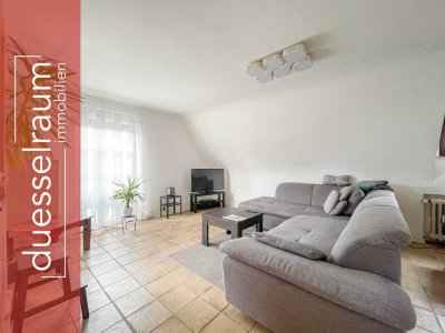 Duisburg-Buchholz: helle Maisonette-Wohnung mit Balkon und Blick ins Grüne in ruhiger Wohnlage