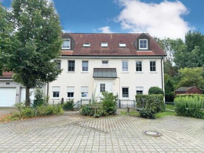 freie 2-Zimmer Wohnung mit 2 Balkonen und Garagenstellplatz zu verkaufen!