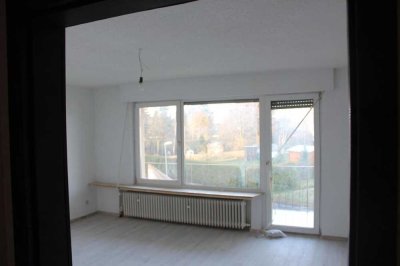 Gepflegte 3-Zimmer Wohnung mit Balkon im Erdgeschoss (Hochparterre)