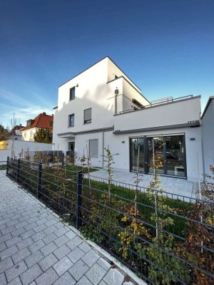 Zentrale 2-Zimmer Garten-Wohnung / Südostterrasse / EBK / TG