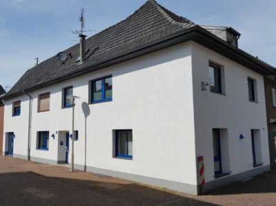 Gepflegte 1-Zimmer-Wohnung mit EBK in Nettetal