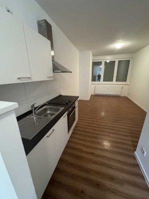 vollständig renoviertes Apartment mit separatem Eingang unweit vom Schokoladenmuseum