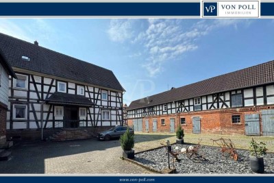 Historisches Hofensemble mit  Garten für kreative Lebensentwürfe - Grundstück mit Maschinenhalle zus