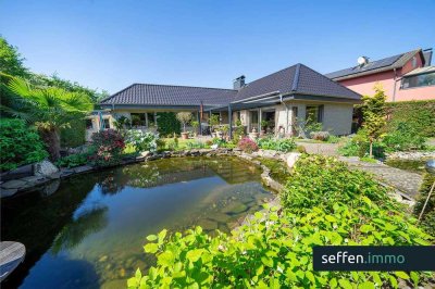 Einfamilienhaus mit Garten, Teich & 125 m² wohnlicher Nutzfläche in Köln-Mülheim