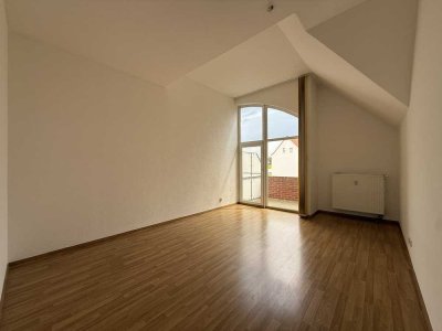 Lichtdurchflutete 3-Raumwohnung mit Balkon - NS 15 / WE 04
