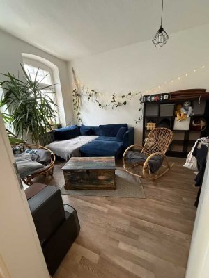 Wohnen mit Charakter: Großzügige Sechszimmerwohnung in Braunschweig