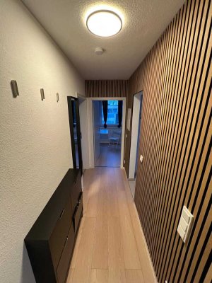 Helle 2-Zimmer (Monteurs-)Wohnung in Leverkusen-Schlebusch. Möbliert, inkl. aller Nebenkosten.