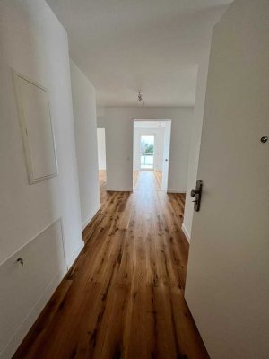 Neubau: Penthouse mit traumhaftem Ausblick zu vermieten