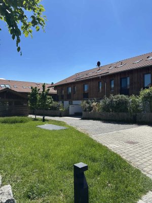 Chic I Neuwertig & Naturverbunden wohnen im Alpenvorland I 3-Zimmer Whg.  mit Weitblick