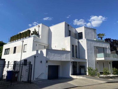 Sonnige, hochwertige 4-Zi.-Wohnung mit Einbauküche in Essen-Bredeney
