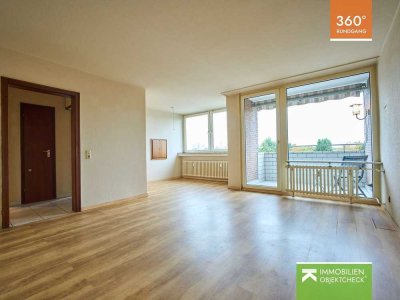 Sanierungsbedürftige 3-Zi.-Wohnung mit Loggia und Aufzug in Nähe der Anger
