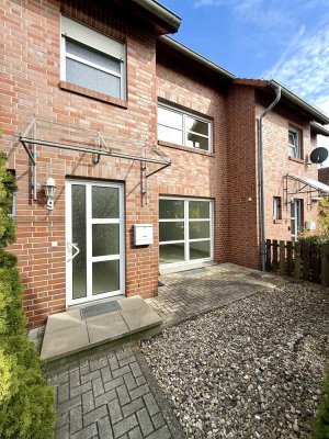Individuelles, modernes Reihenstadthaus mit Vollkeller und pflegleichten Garten in Wob-Fallersleben
