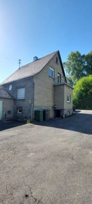 Preiswertes 3-Raum-Haus in Moschheim