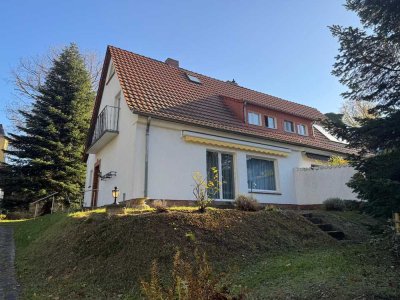 Charmante Doppelhaushälfte in Bestlage!