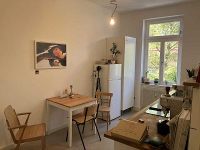 Martinsviertel/Uni: Hübsche 1-Zi.-Altbau-Whg. mit Wohnküche